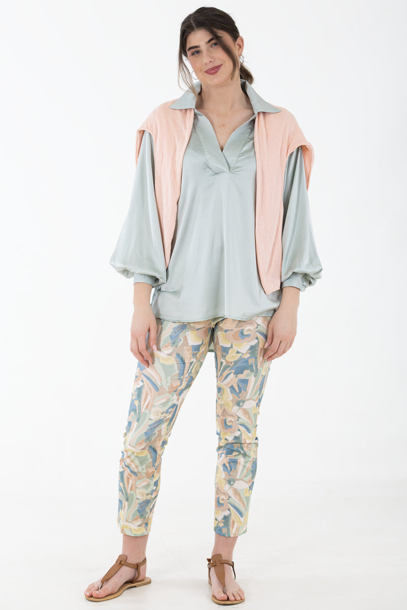 Cropped Flat Front Pants – Floral Print | Sunkissed Blooms