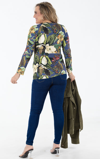V-Neck Tee – Long Sleeve Top | Camellia Song