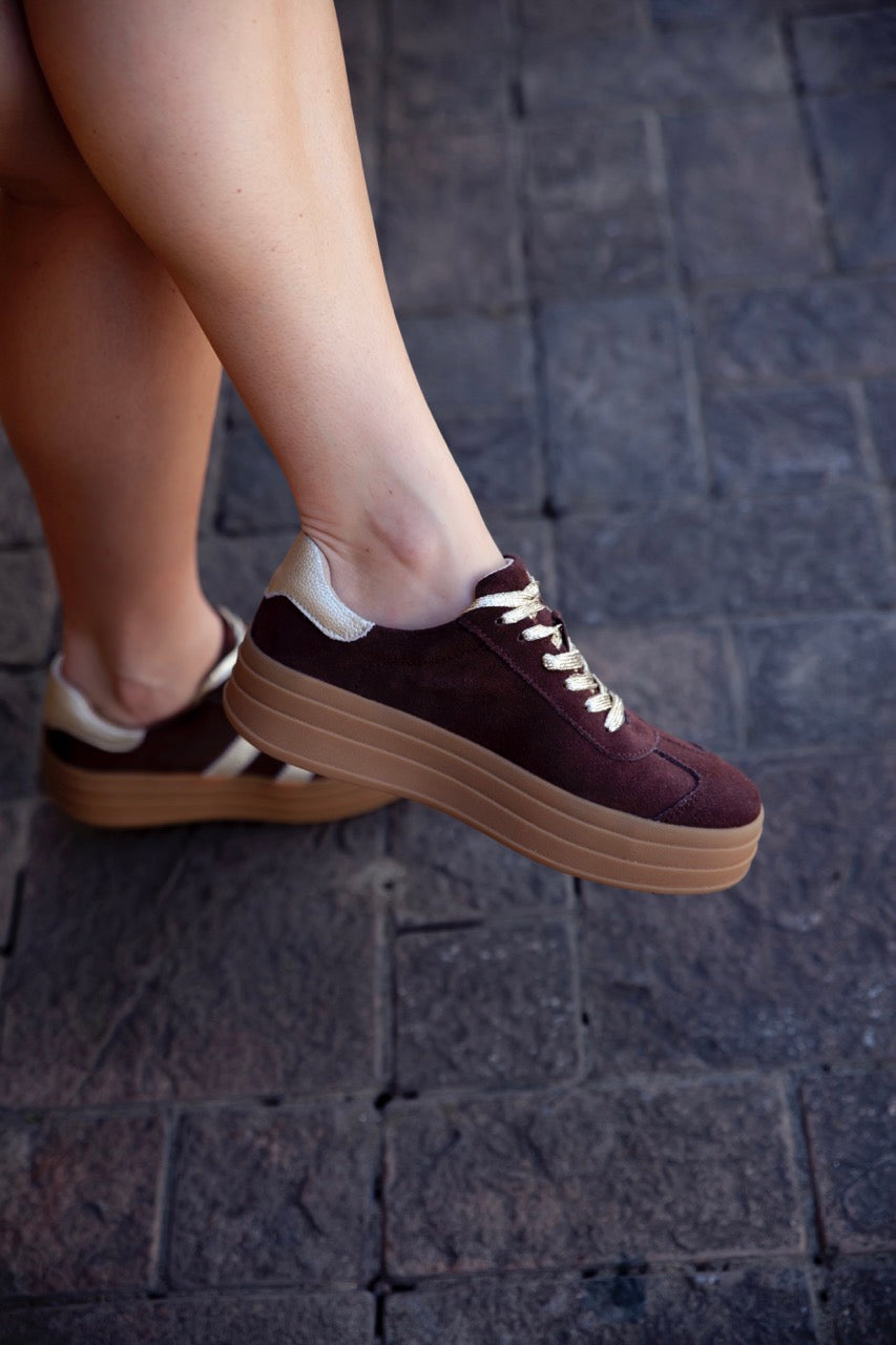Julz | Bree Chestnut & Gold