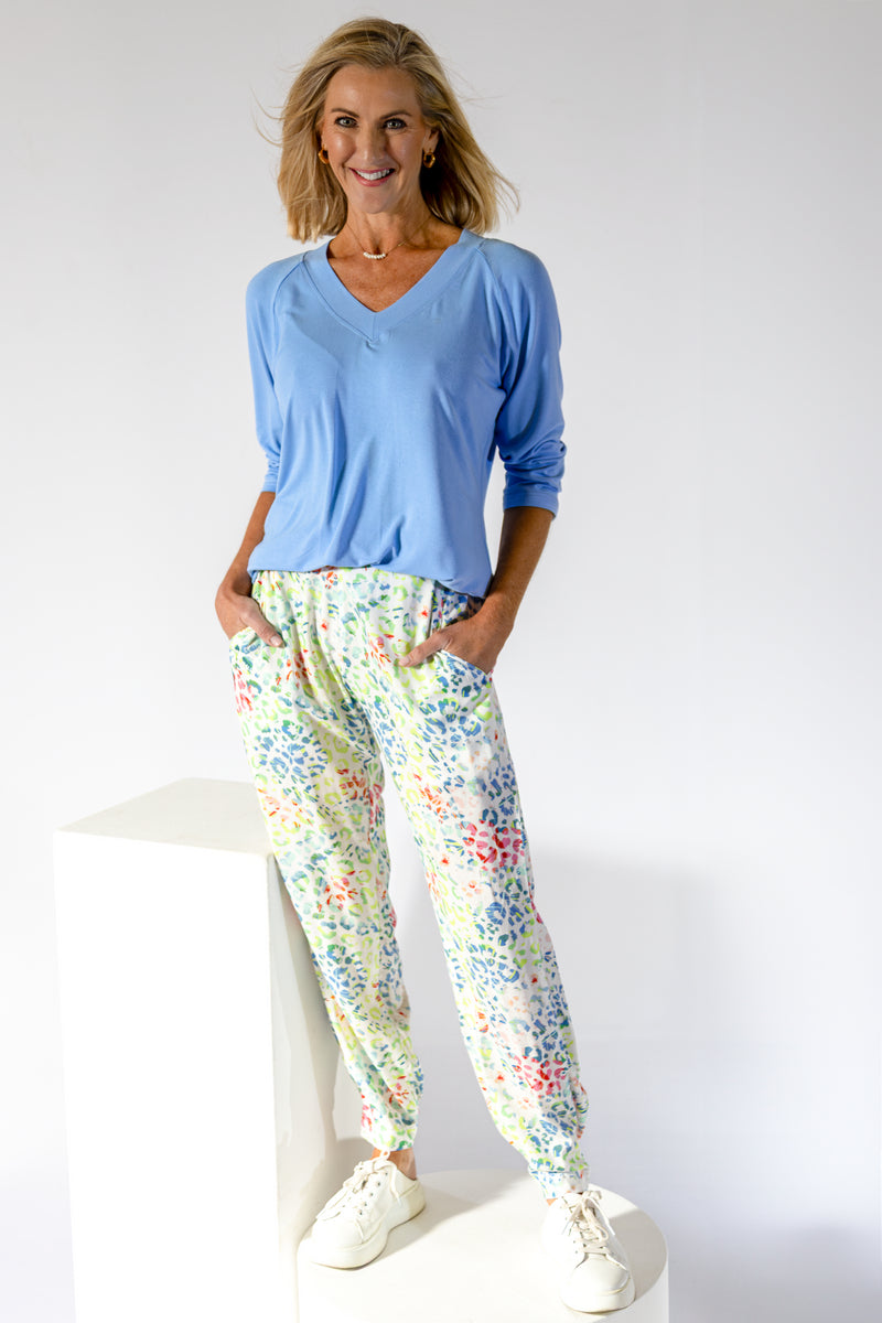 Relaxed Pocket Jogger Pant | Happy Leopard