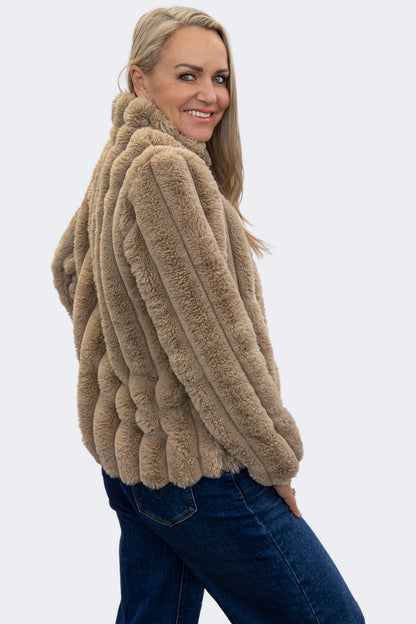 Toffee | Luxe Plush Faux Fur Zip Jacket