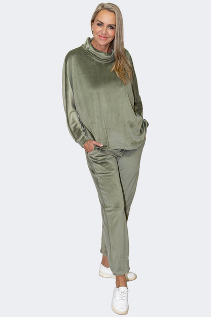 Olive | CloudSoft Suede Knit Lounge Set